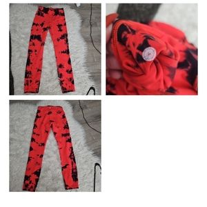 Lululemon leggings size 4